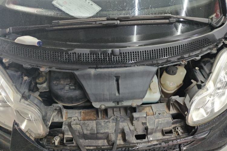 Used smart fortwo 2012 1.0 MHD Hardtop Standard Edition Engine Bay