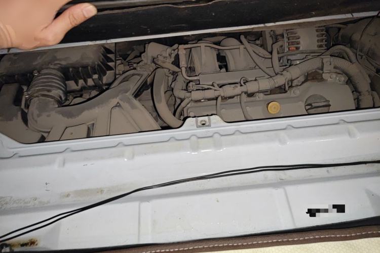 Used smart fortwo 2012 1.0 MHD Hardtop Comfort Edition Engine Bay
