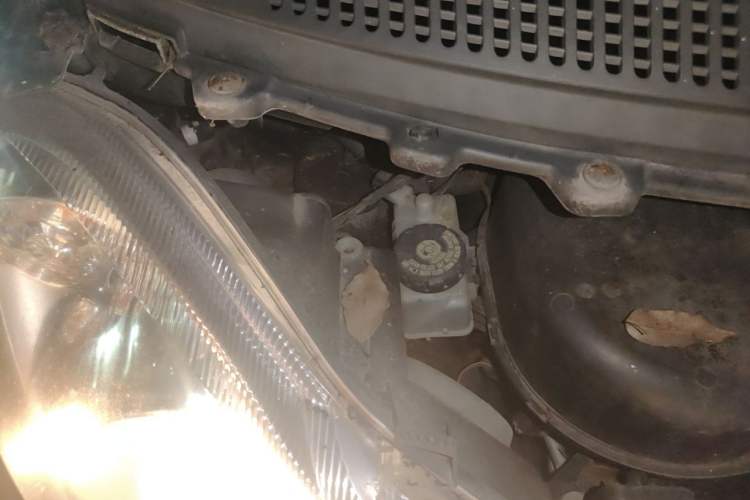 Used smart fortwo 2012 1.0 MHD Hardtop Standard Edition Engine Bay Right