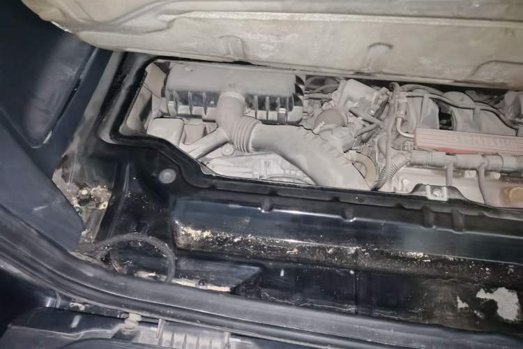 Used smart fortwo 2012 1.0T Bosu Xclusive Edition Engine Bay Right