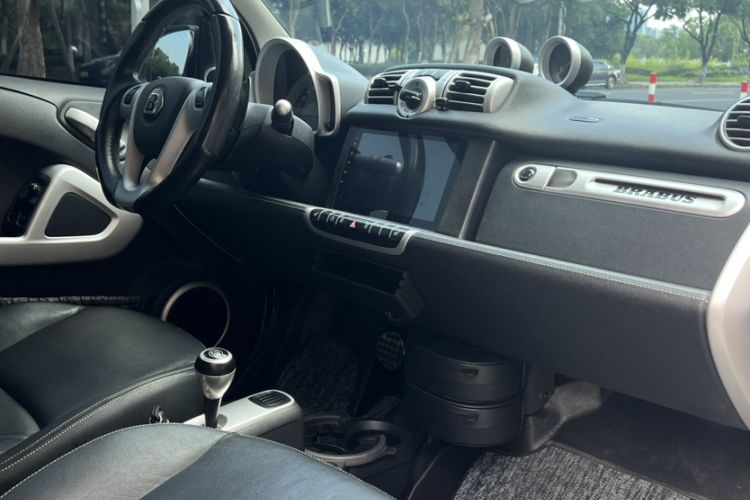 Used smart fortwo 2012 1.0T Bosu Xclusive Edition Exterior 2