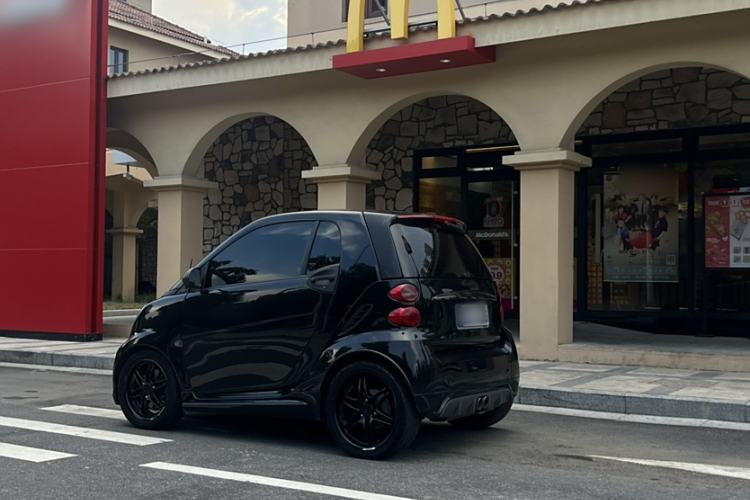 Used smart fortwo 2012 1.0T Bosu Xclusive Edition Exterior 4