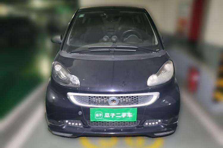 Used smart fortwo 2012 1.0T Bosu Xclusive Edition Front