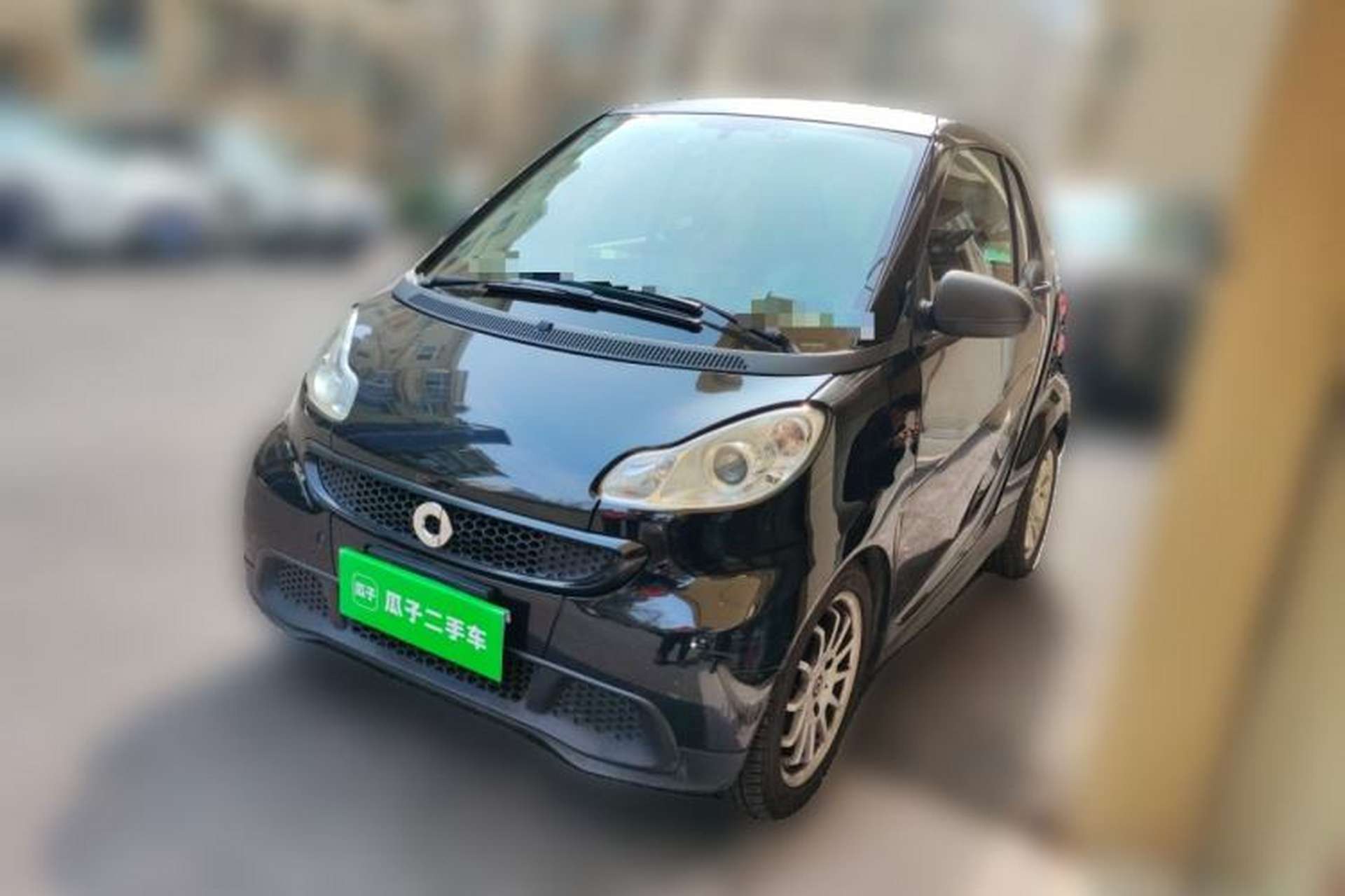 Used smart fortwo 2012 1.0 MHD Hardtop Standard Edition Front Left 45 Deg