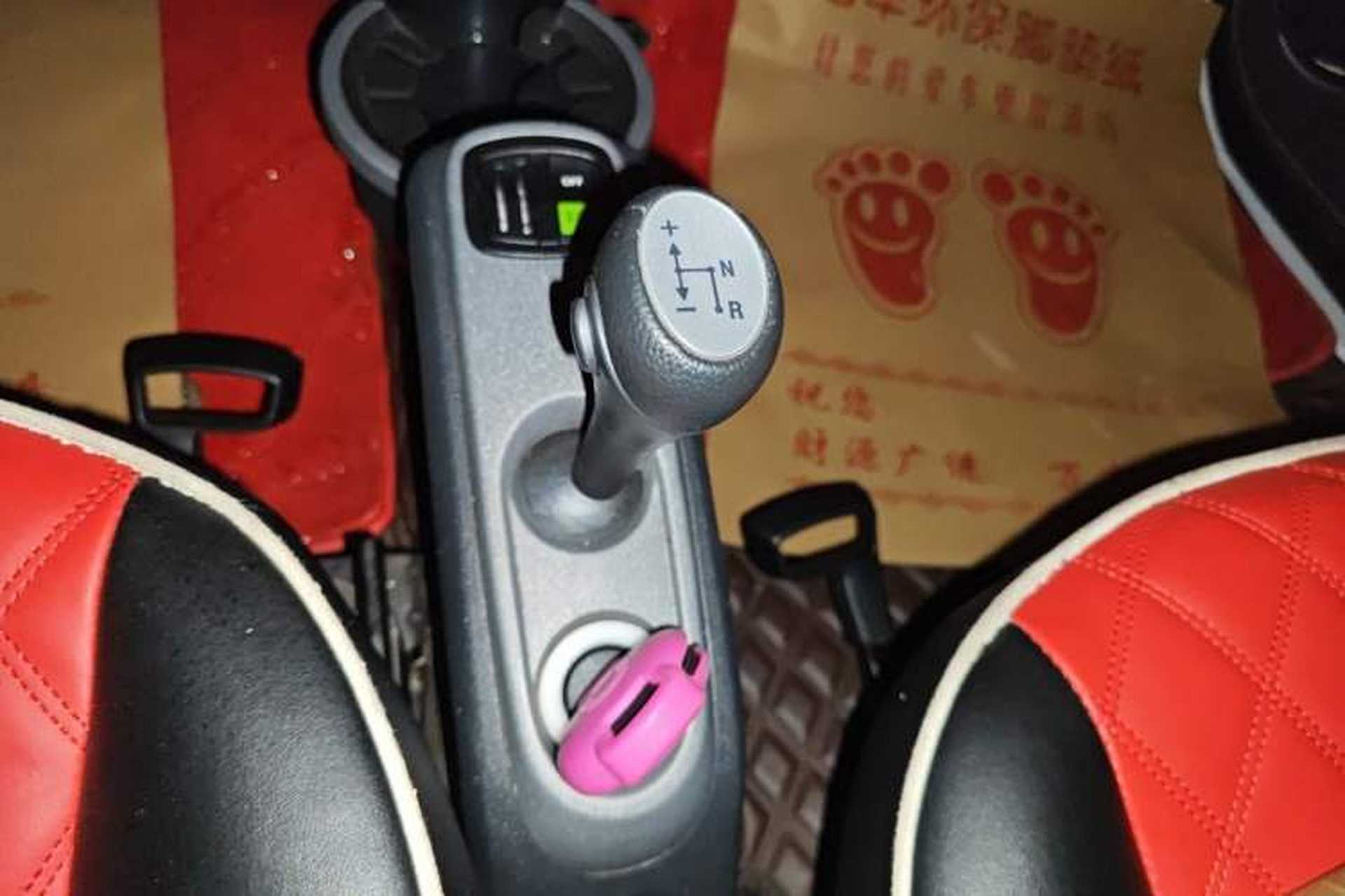 Used smart fortwo 2012 1.0 MHD Hardtop Comfort Edition Gear Lever