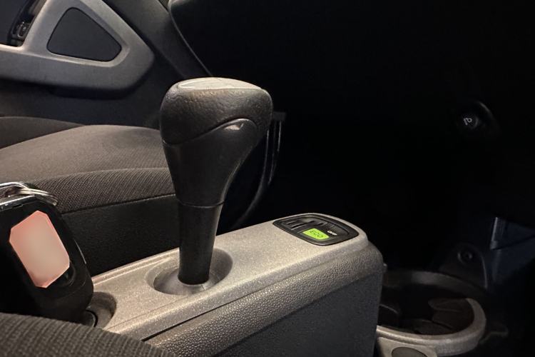 Used smart fortwo 2012 1.0 MHD Hardtop Comfort Edition Gear Lever