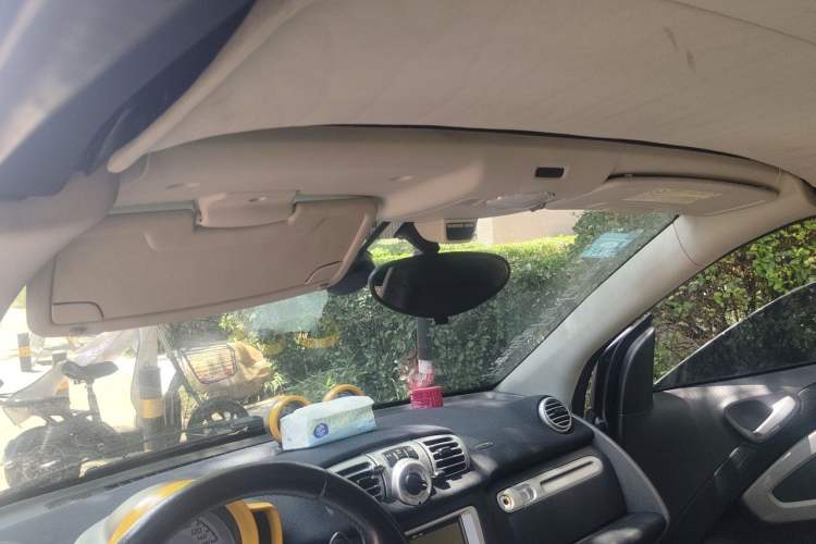 Used smart fortwo 2012 1.0T Convertible Passion Edition Headliner
