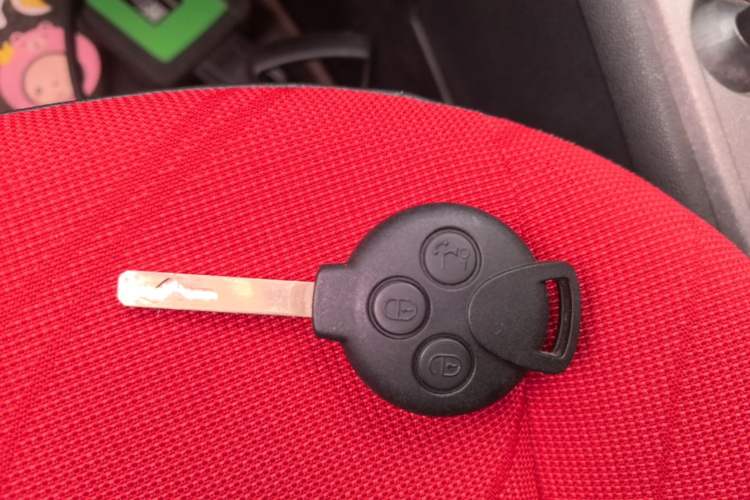 Used smart fortwo 2012 1.0 MHD Hardtop Passion Edition Interior 1