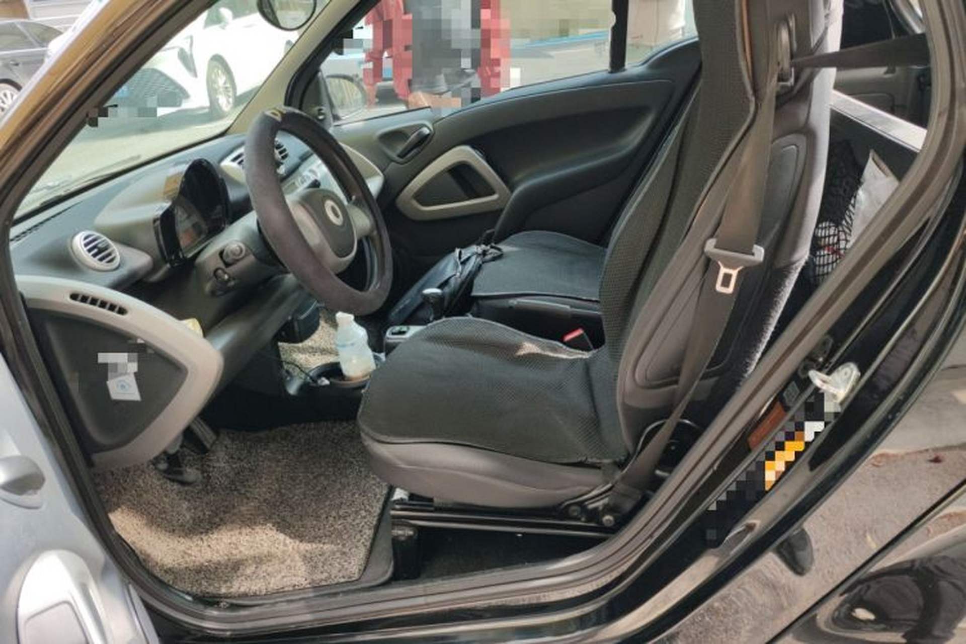 Used smart fortwo 2012 1.0 MHD Hardtop Standard Edition Left Front Seat