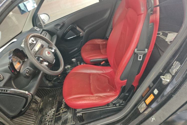 Used smart fortwo 2012 1.0 MHD Hardtop Standard Edition Left Front Seat