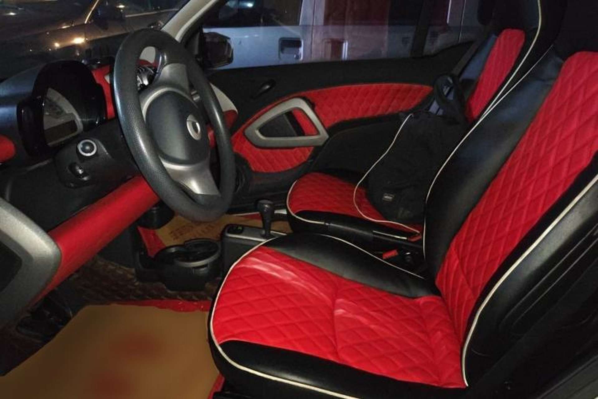 Used smart fortwo 2012 1.0 MHD Hardtop Comfort Edition Left Front Seat