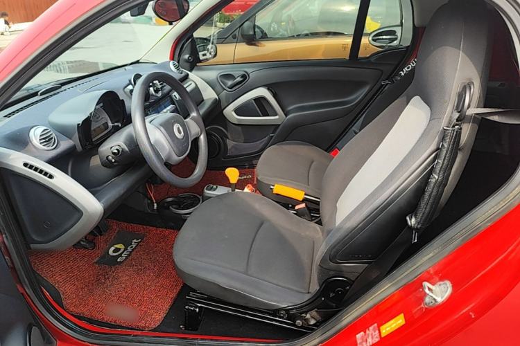 Used smart fortwo 2012 1.0 MHD Hardtop Standard Edition Left Front Seat