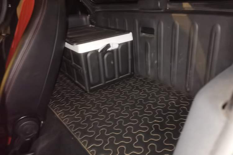 Used smart fortwo 2012 1.0 MHD Hardtop Comfort Edition Left Rear Seat