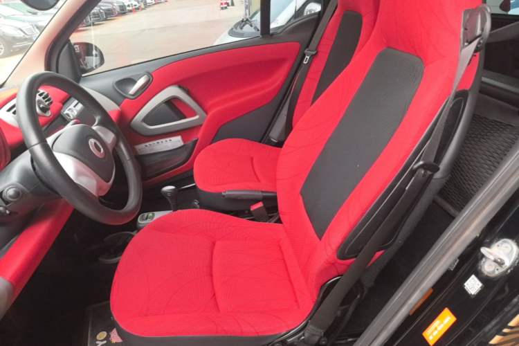 Used smart fortwo 2012 1.0 MHD Hardtop Passion Edition Left Rear Seat