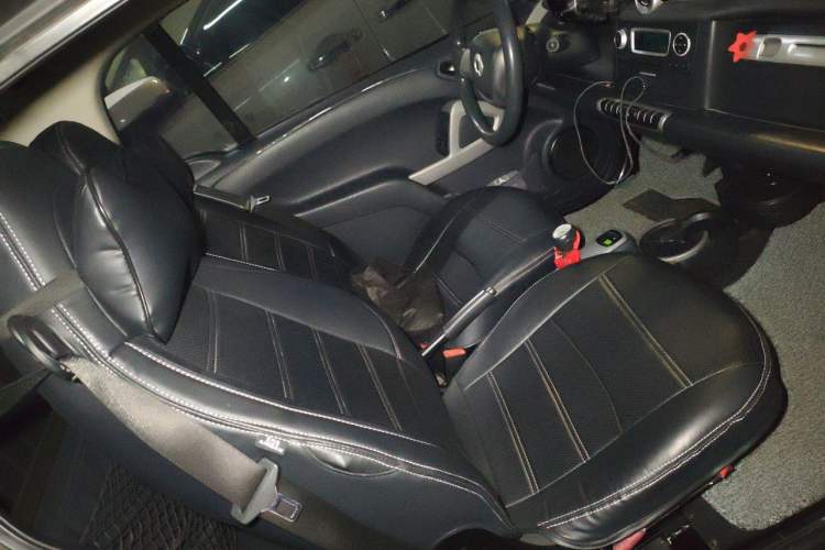 Used smart fortwo 2012 1.0 MHD Hardtop Comfort Edition Left Rear Seat