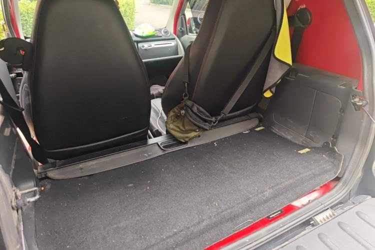 Used smart fortwo 2012 1.0 MHD Hardtop Comfort Edition Left Rear Seat