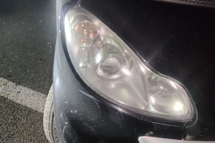 Used smart fortwo 2012 1.0 MHD Hardtop Standard Edition Right Front Headlight