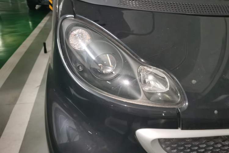 Used smart fortwo 2012 1.0T Bosu Xclusive Edition Right Front Headlight