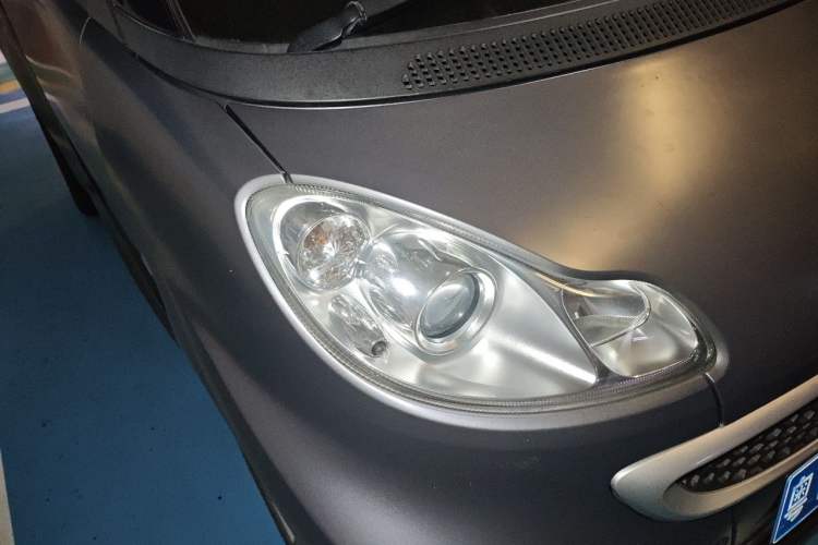 Used smart fortwo 2012 1.0 MHD Hardtop Comfort Edition Right Front Headlight