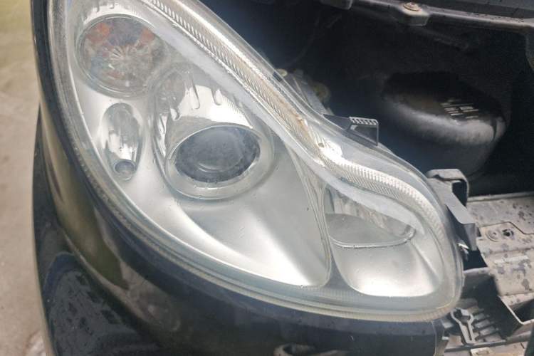 Used smart fortwo 2012 1.0 MHD Hardtop Comfort Edition Right Front Headlight