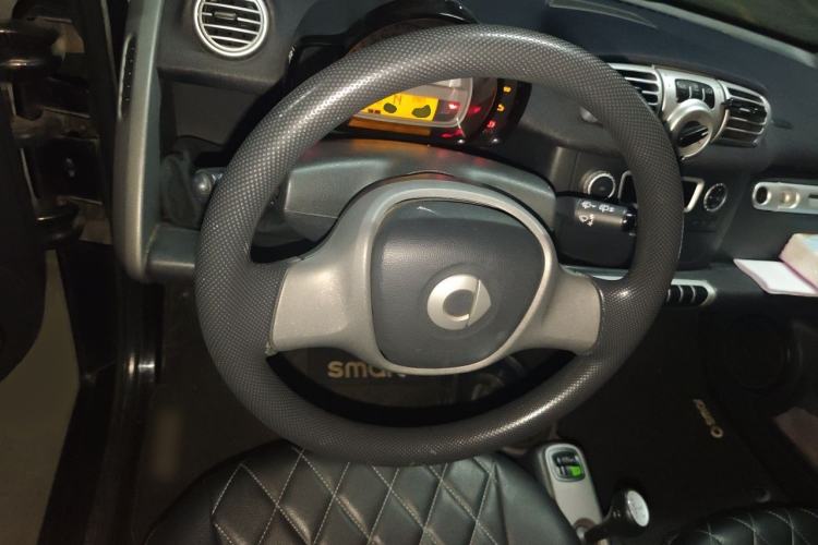 Used smart fortwo 2012 1.0 MHD Hardtop Standard Edition Steering Wheel