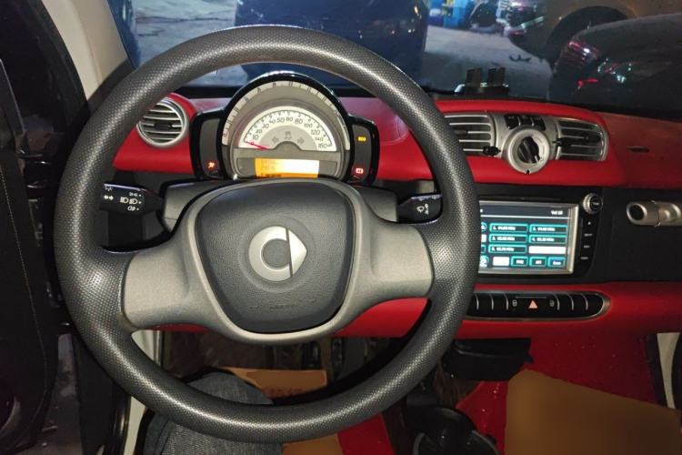 Used smart fortwo 2012 1.0 MHD Hardtop Comfort Edition Steering Wheel