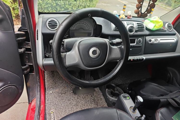 Used smart fortwo 2012 1.0 MHD Hardtop Comfort Edition Steering Wheel