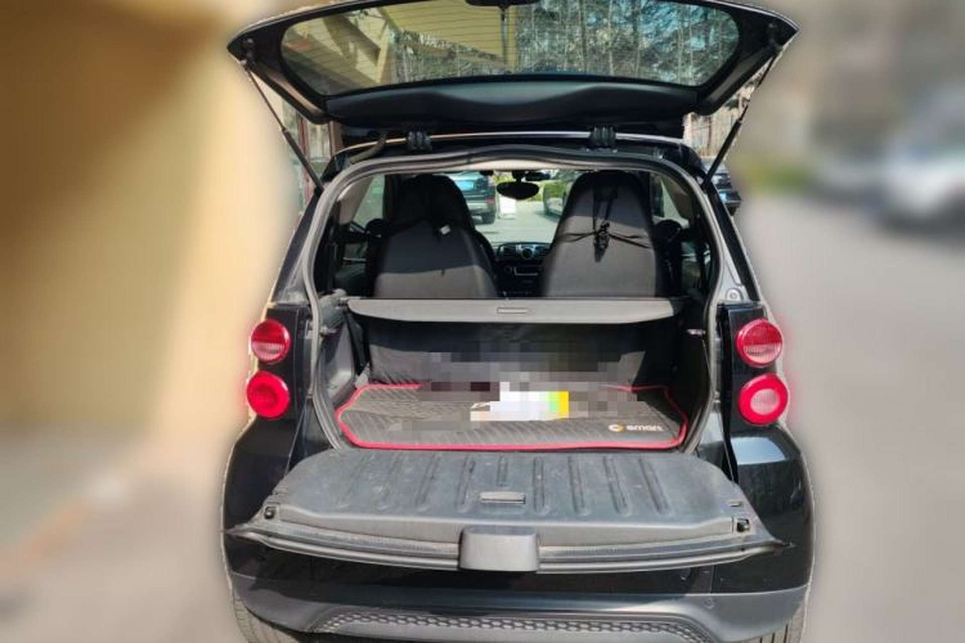 Used smart fortwo 2012 1.0 MHD Hardtop Standard Edition Trunk