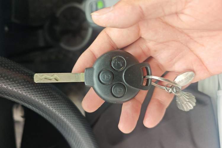 Used smart fortwo 2012 1.0 MHD Hardtop Comfort Edition Vehicle Key