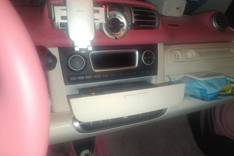 Used smart fortwo 2012 1.0 MHD Hardtop Standard Edition Audio And AC Panel