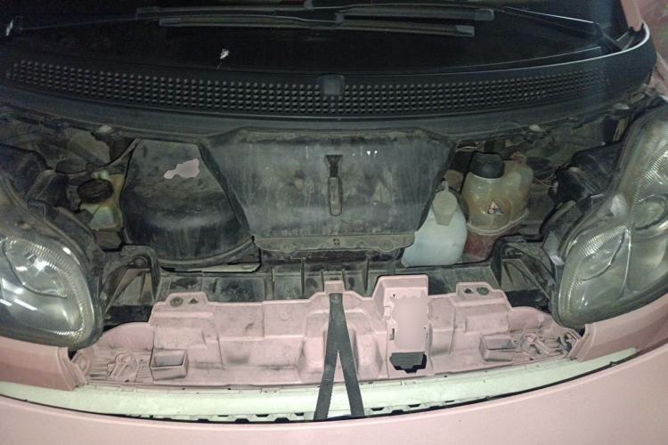 Used smart fortwo 2012 1.0 MHD Hardtop Standard Edition Engine Bay