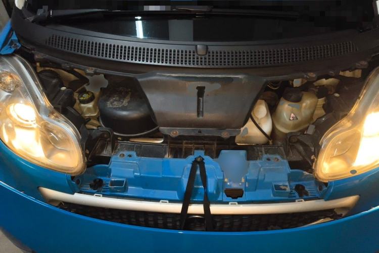 Used smart fortwo  Engine Bay