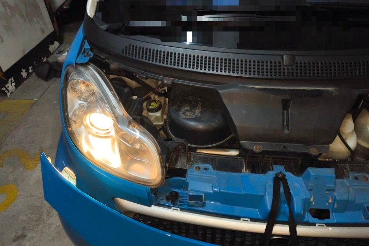 Used smart fortwo  Engine Bay Right