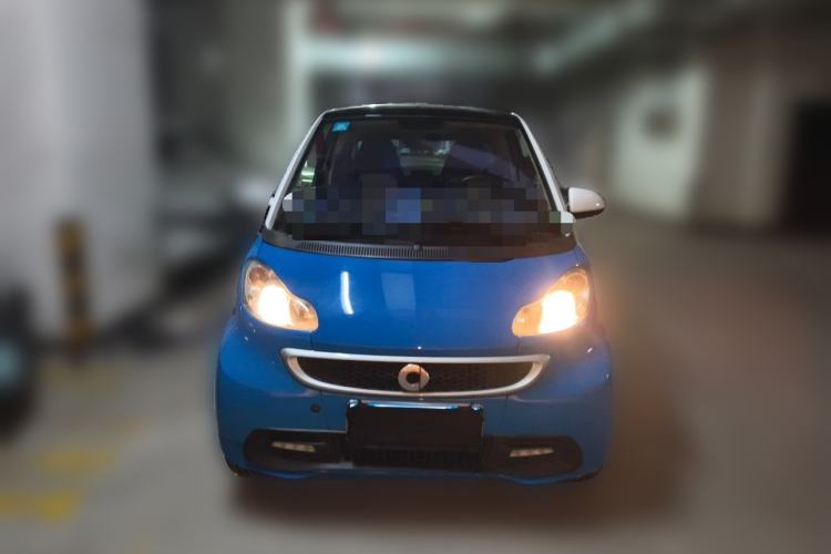Used smart fortwo  Front