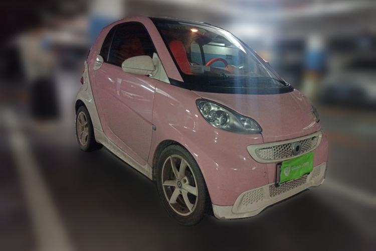 Used smart fortwo 2012 1.0 MHD Hardtop Standard Edition Front Right 45 Deg