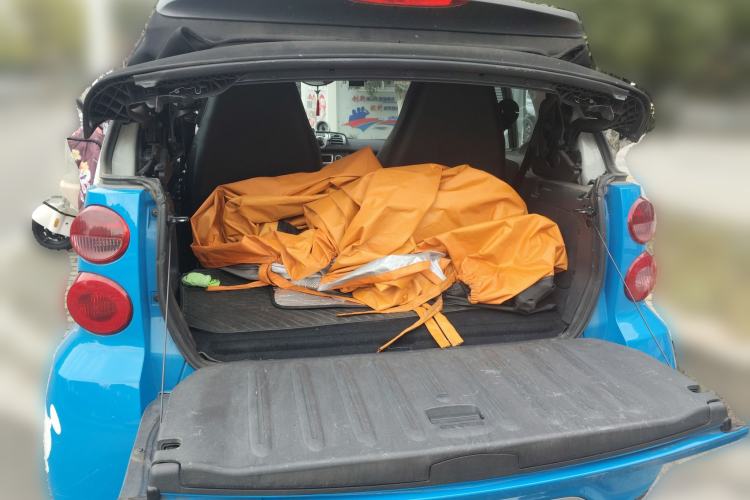 Used smart fortwo 2012 1.0T Convertible Passion Edition Trunk
