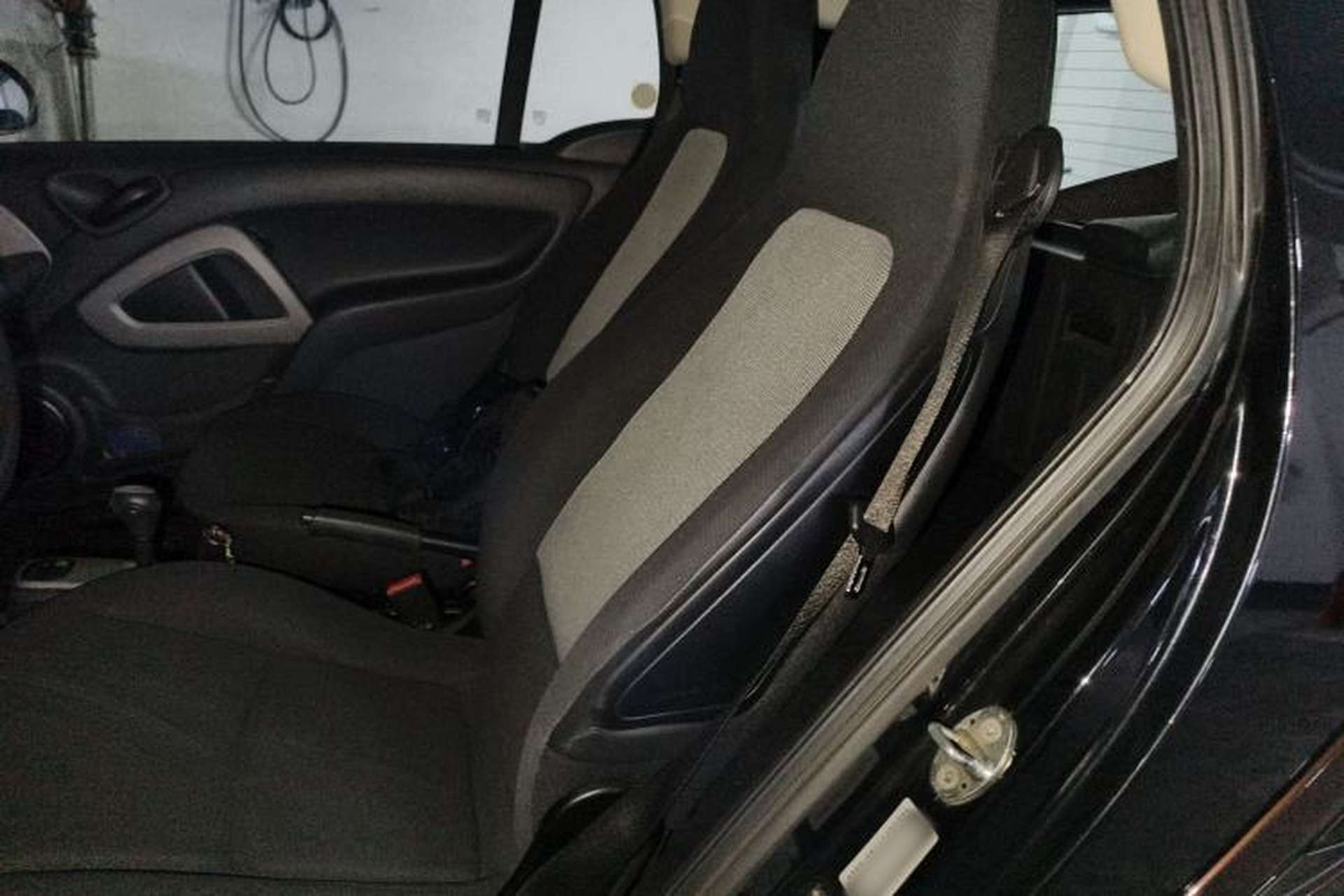 Used smart fortwo 2012 1.0 MHD Hardtop Comfort Edition Left Rear Seat
