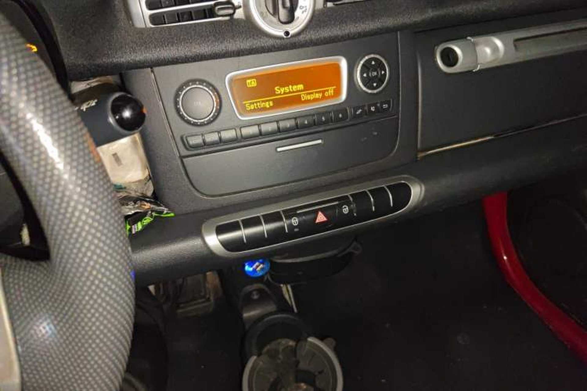 Used smart fortwo 2012 1.0 MHD Hardtop Standard Edition Audio And AC Panel