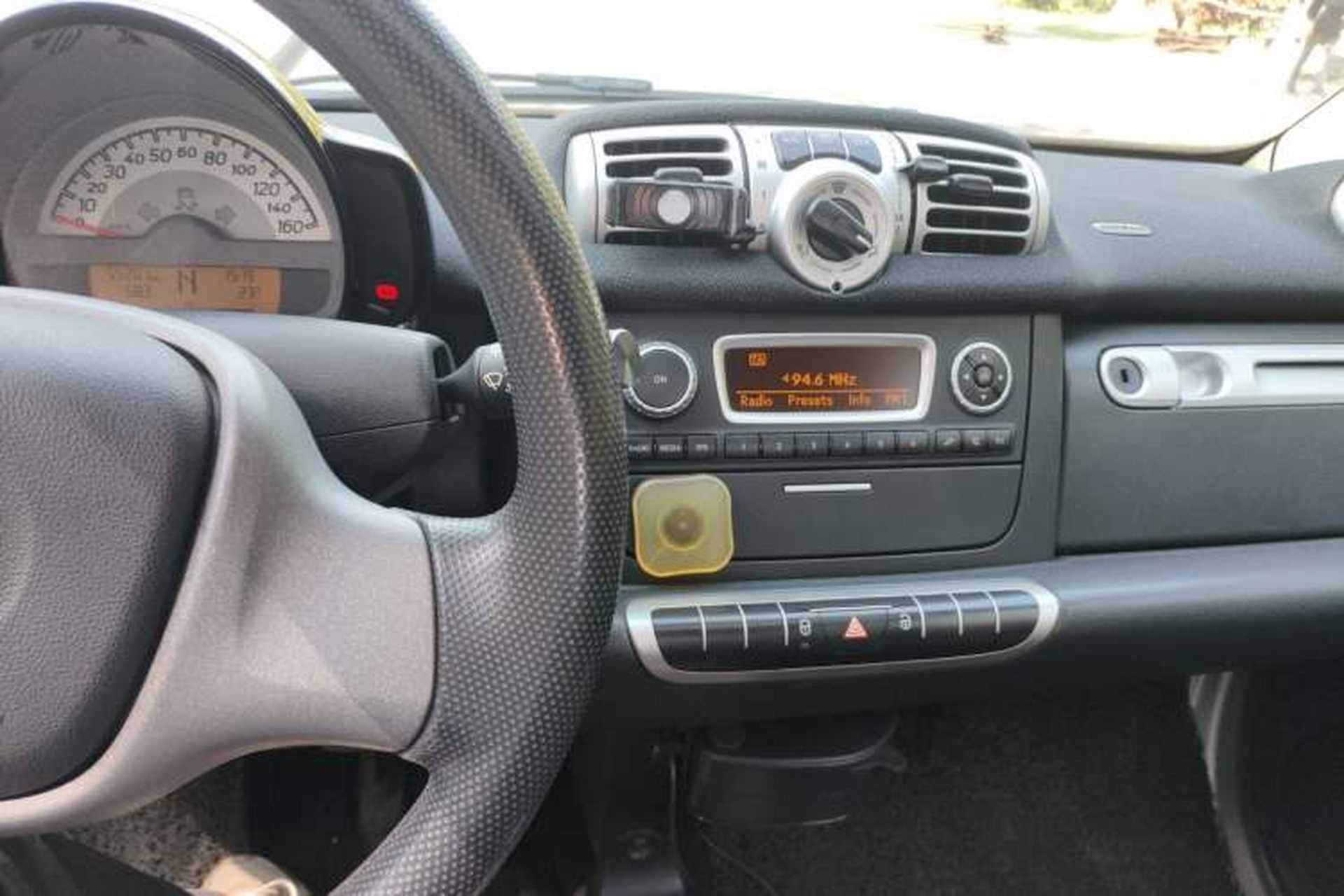Used smart fortwo 2012 1.0 MHD Hardtop Comfort Edition Audio And AC Panel