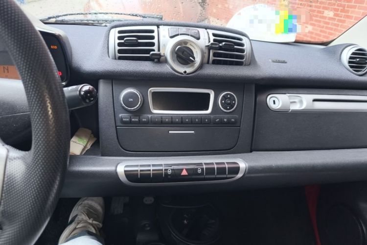 Used smart fortwo 2012 1.0 MHD Hardtop Comfort Edition Audio And AC Panel