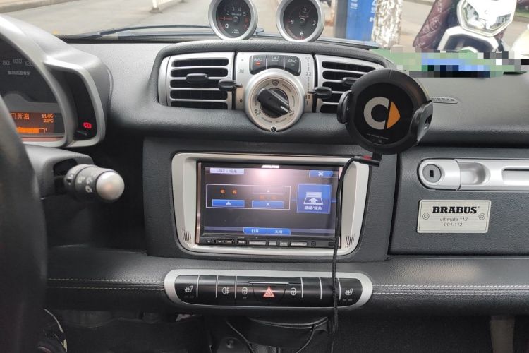 Used smart fortwo 2012 1.0T Bosu Xclusive Edition Audio And AC Panel