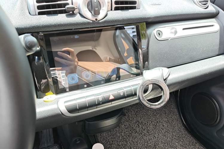 Used smart fortwo 2012 1.0 MHD Hardtop Comfort Edition Audio And AC Panel