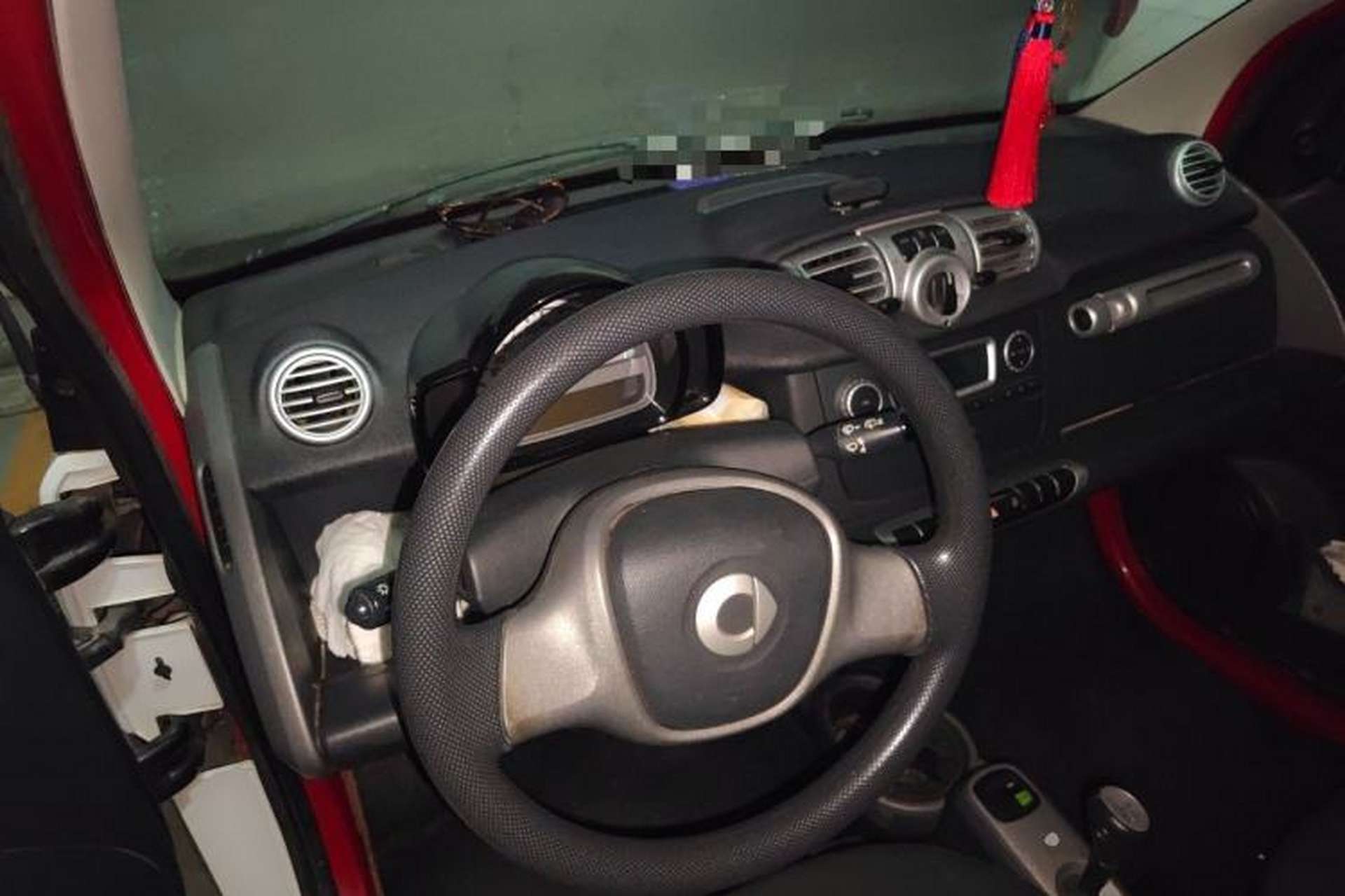 Used smart fortwo 2012 1.0 MHD Hardtop Standard Edition Center Console