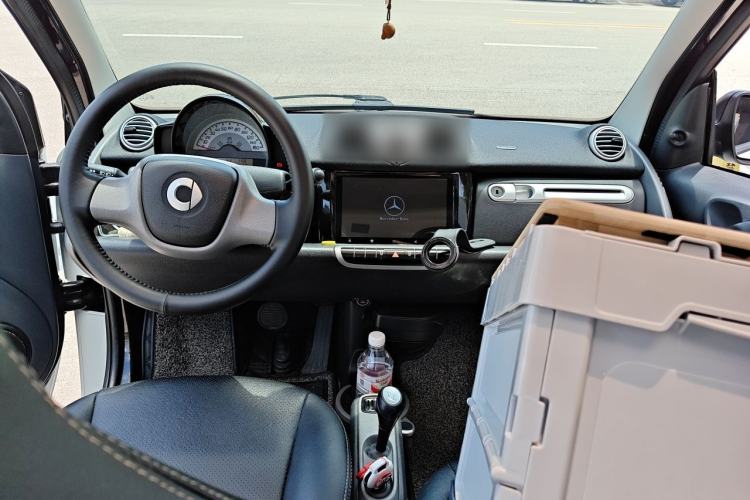 Used smart fortwo 2012 1.0 MHD Hardtop Comfort Edition Center Console