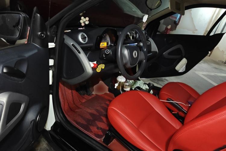 Used smart fortwo 2012 1.0 MHD Hardtop Standard Edition Driver Seat