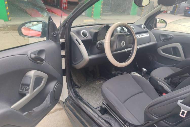 Used smart fortwo 2012 1.0 MHD Hardtop Standard Edition Driver Seat