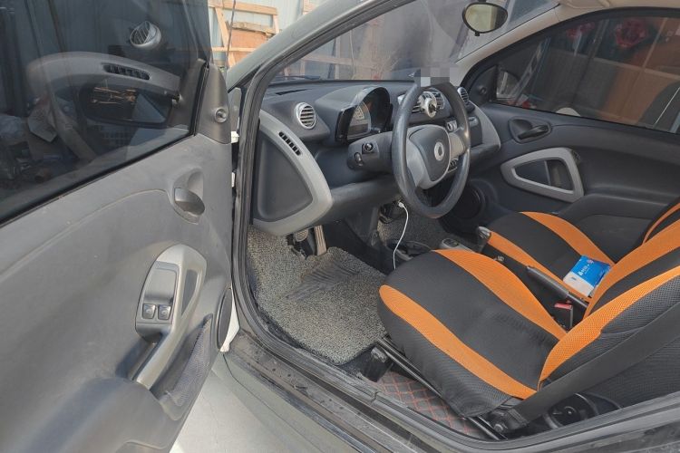 Used smart fortwo 2012 1.0 MHD Hardtop Standard Edition Driver Seat
