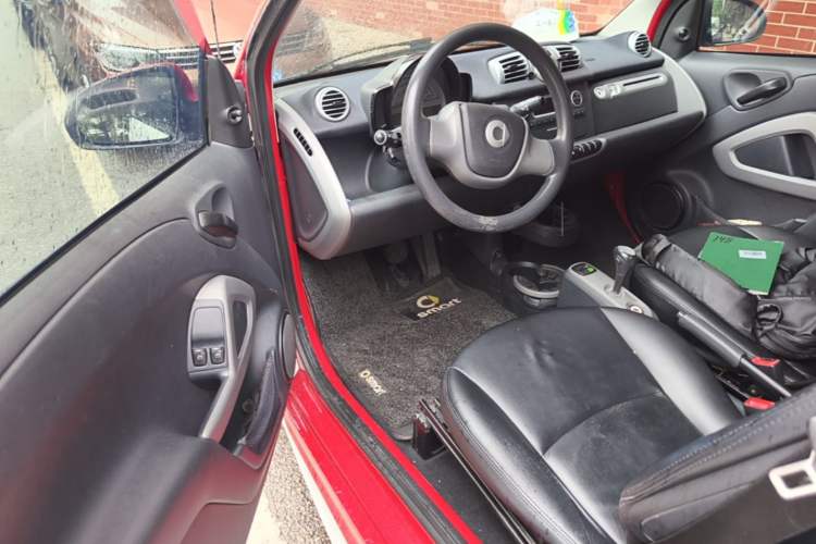 Used smart fortwo 2012 1.0 MHD Hardtop Comfort Edition Driver Seat