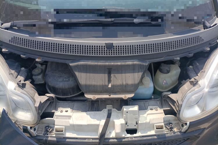 Used smart fortwo 2012 1.0 MHD Hardtop Standard Edition Engine Bay