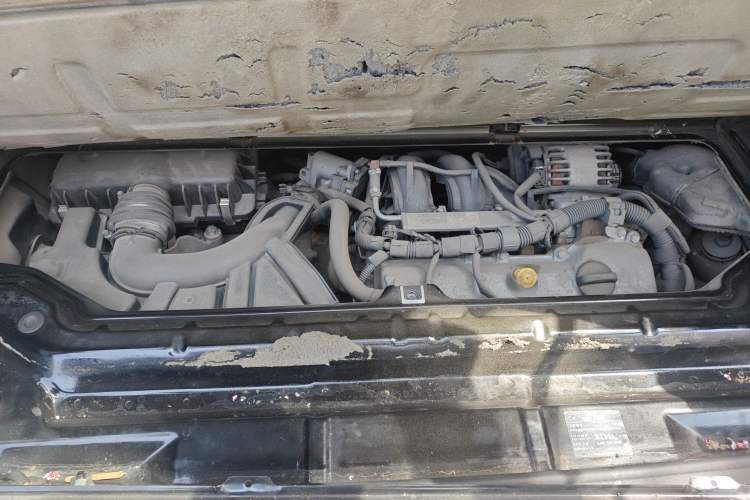 Used smart fortwo 2012 1.0 MHD Hardtop Comfort Edition Engine Bay